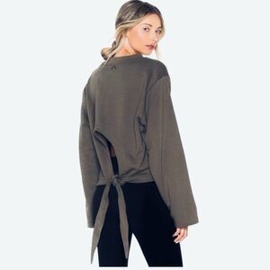 Varley Dark Olive Weymouth Tie Back Adjustable Oversized Crewneck Sweatshirt Lg